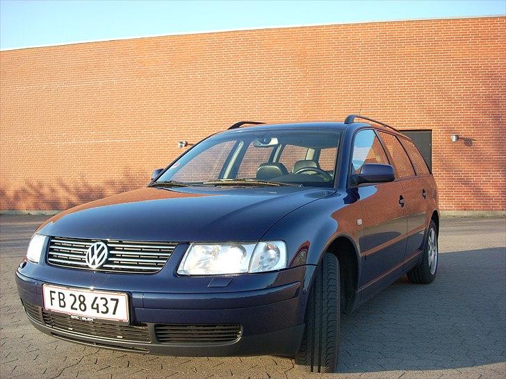 VW Passat V6 TDI Highline [SOLGT] billede 16