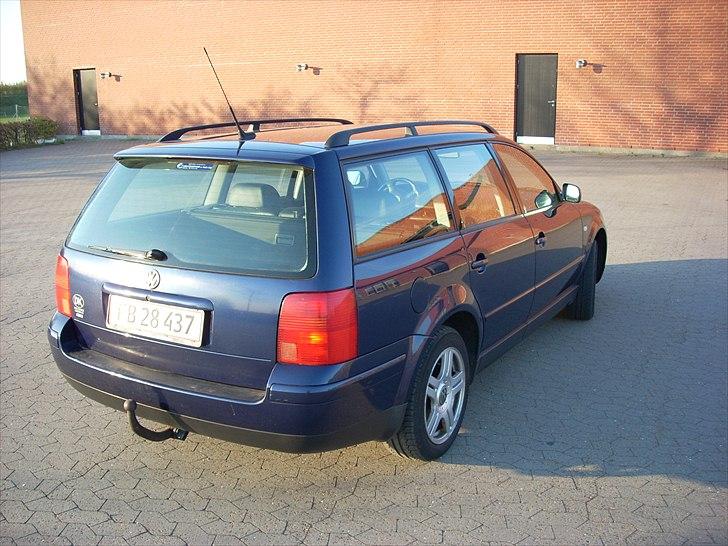 VW Passat V6 TDI Highline [SOLGT] billede 20