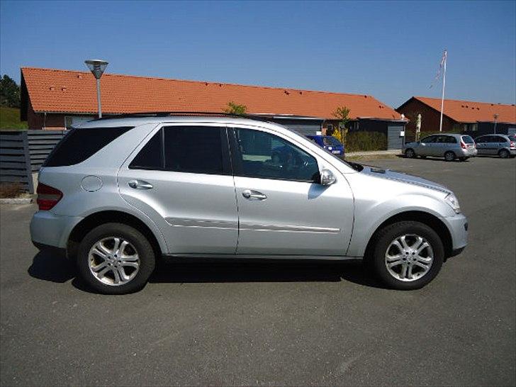 Mercedes Benz ML 320 CDI AUT SOLGT  billede 4