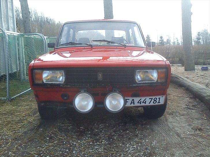 Lada 2105 - nyvasket billede 3