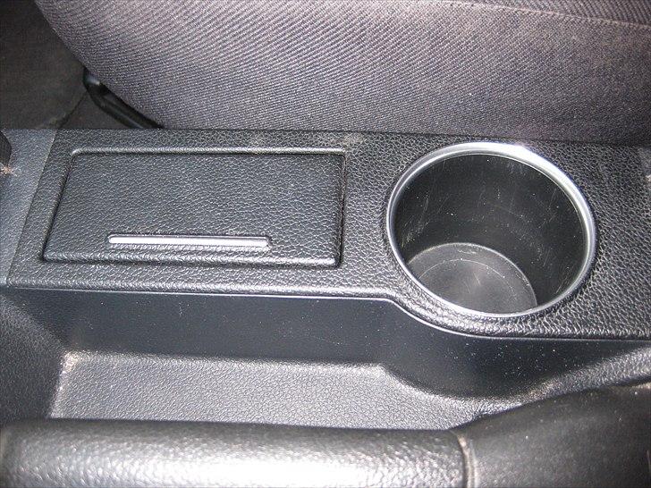 Ford Mondeo - facelift kopholder og askebæger billede 17