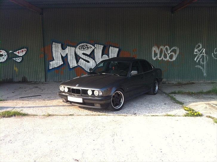 BMW E34 525 i Aut. billede 1