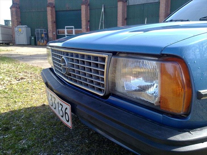 Opel Ascona b billede 11