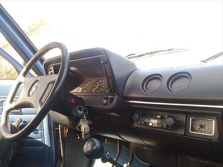 Opel Ascona b - Original Opel radio som virker er nu monteret. billede 14