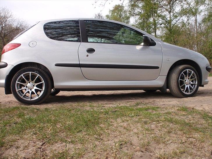 Peugeot 206 billede 3