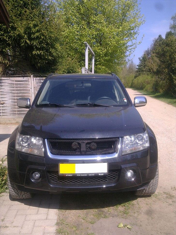 Suzuki Grand Vitara - Emblemfri front billede 18