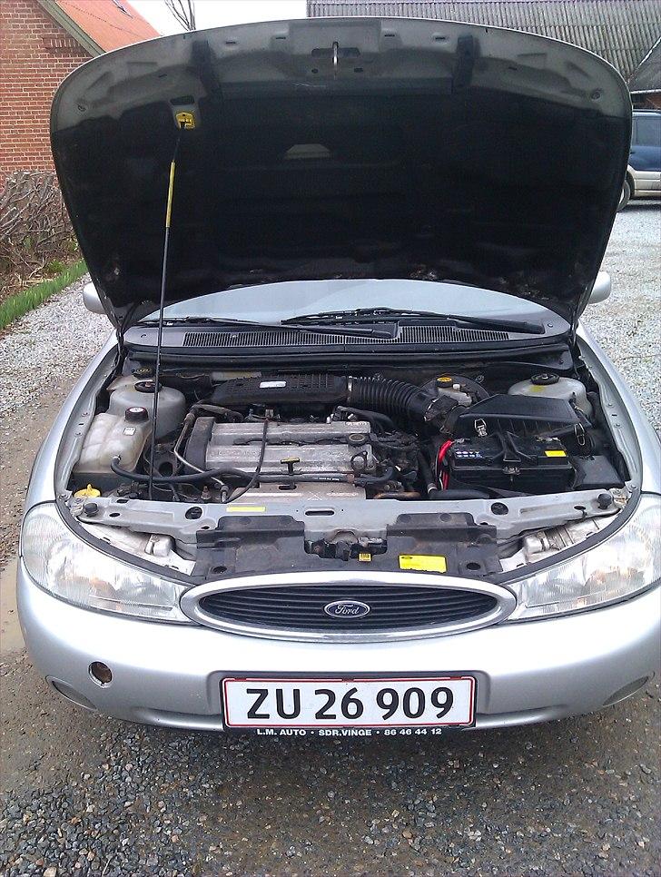 Ford mondeo[SOLGT] billede 3