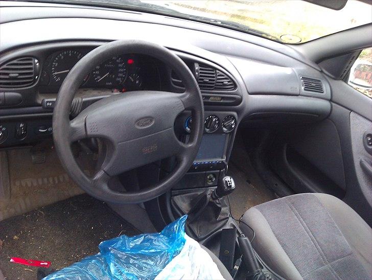 Ford mondeo[SOLGT] billede 6