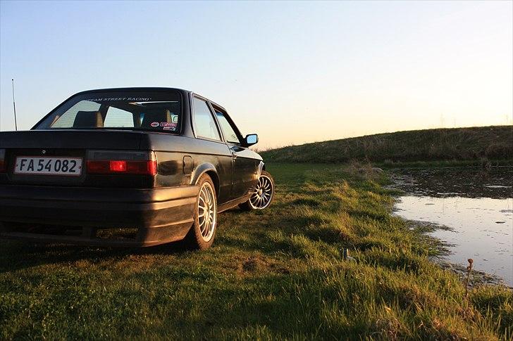 BMW E 30  billede 4