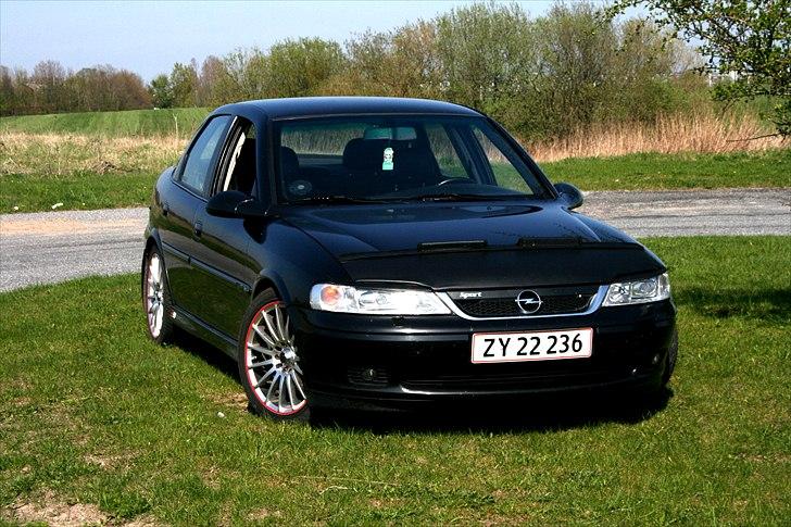 Opel  2.2 Vectra B Sport ! billede 3