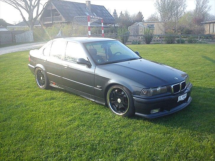 BMW E36 325i 24V - Bilen før syn :) billede 9