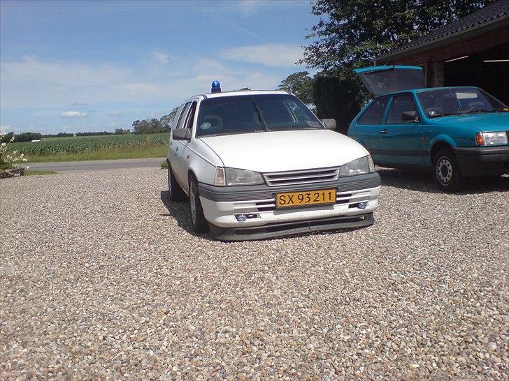 Opel Kadett E Stc. billede 3