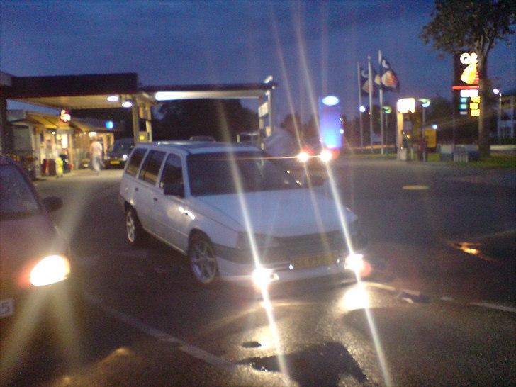 Opel Kadett E Stc. billede 5