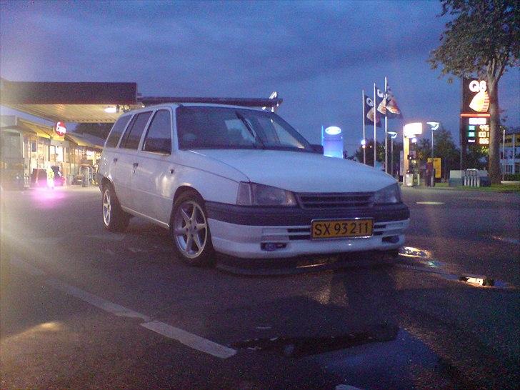 Opel Kadett E Stc. billede 6