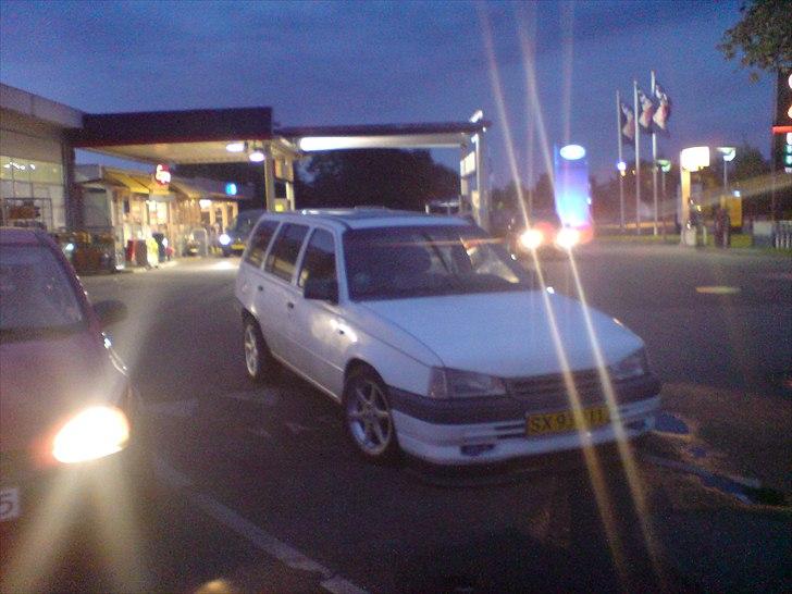 Opel Kadett E Stc. billede 7