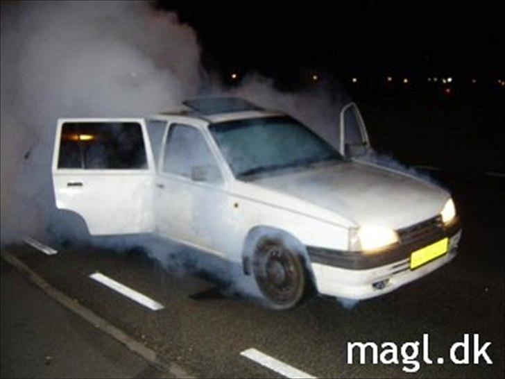 Opel Kadett E Stc. billede 12