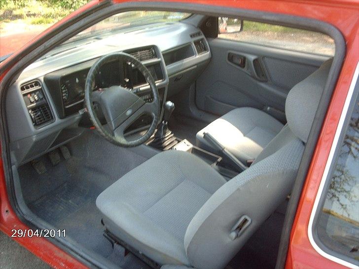 Ford sierra (solgt) billede 6