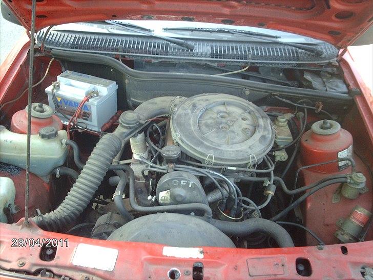 Ford sierra (solgt) billede 8