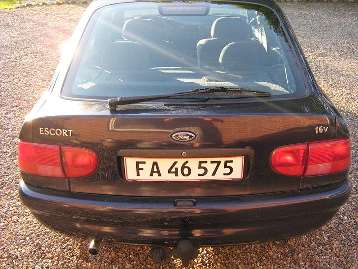 Ford Escort 1,6 16V Zetech billede 4