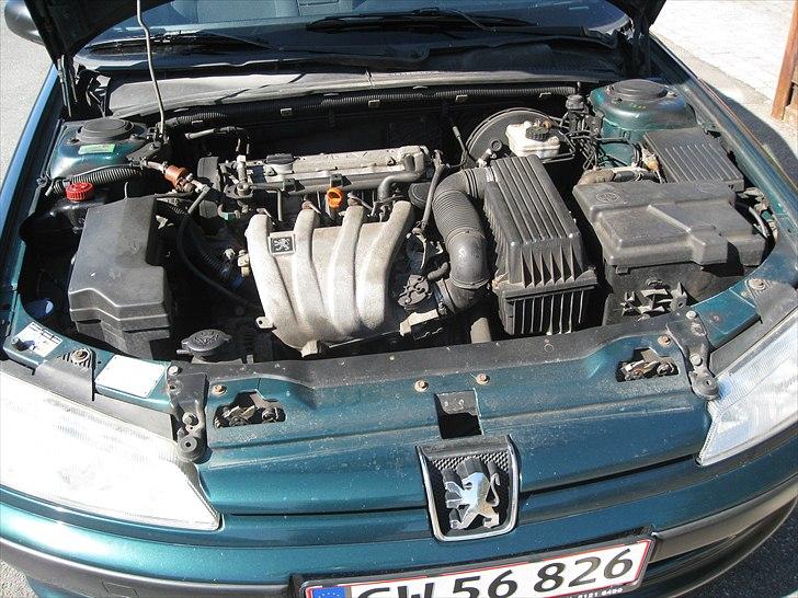 Peugeot BYTTET - 406 1.8 SL billede 9