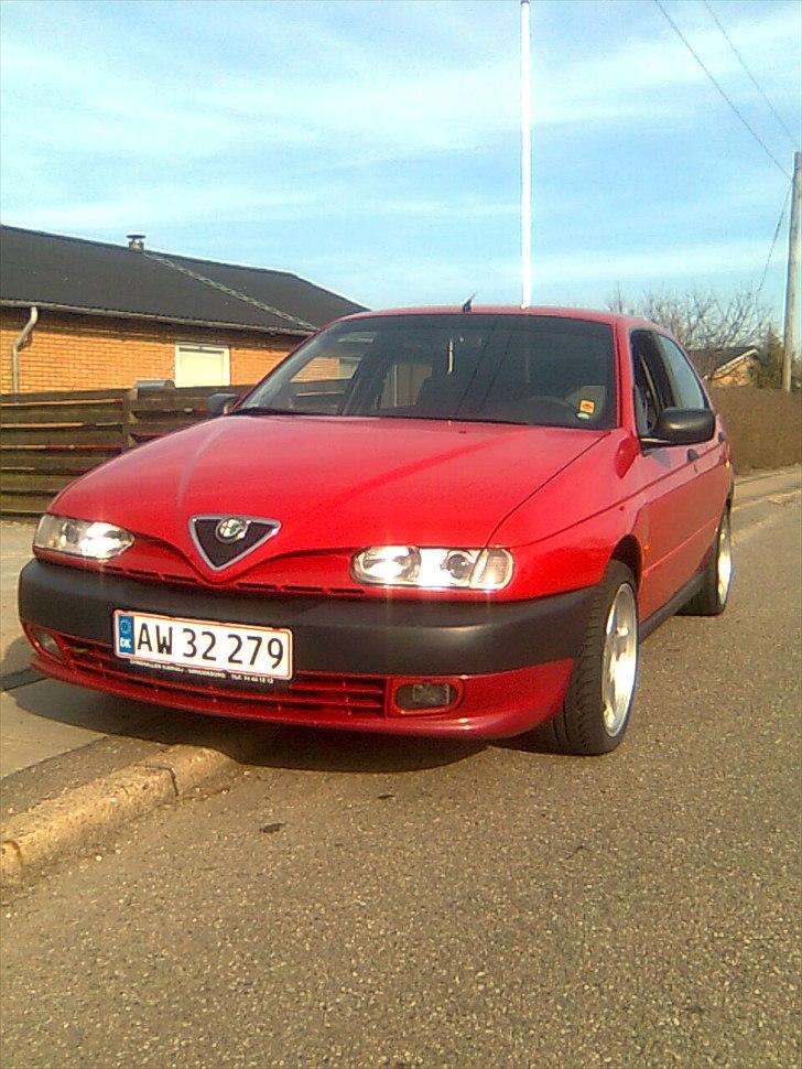 Alfa Romeo 146 Boxer billede 1