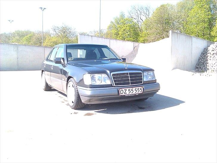 Mercedes Benz w124 e230 (solgt) billede 5