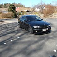 BMW 325i