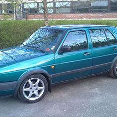 VW golf 2 (damens bil)