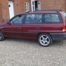 Opel astra f stc (solgt)