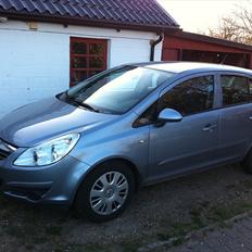 Opel Corsa D 5 dørs.