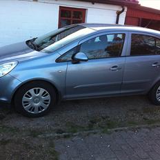 Opel Corsa D 5 dørs.