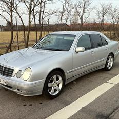 Mercedes Benz E 270 CDI