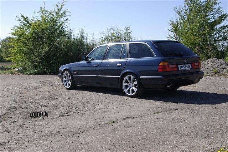 BMW E34 525i touring solgt billede 5