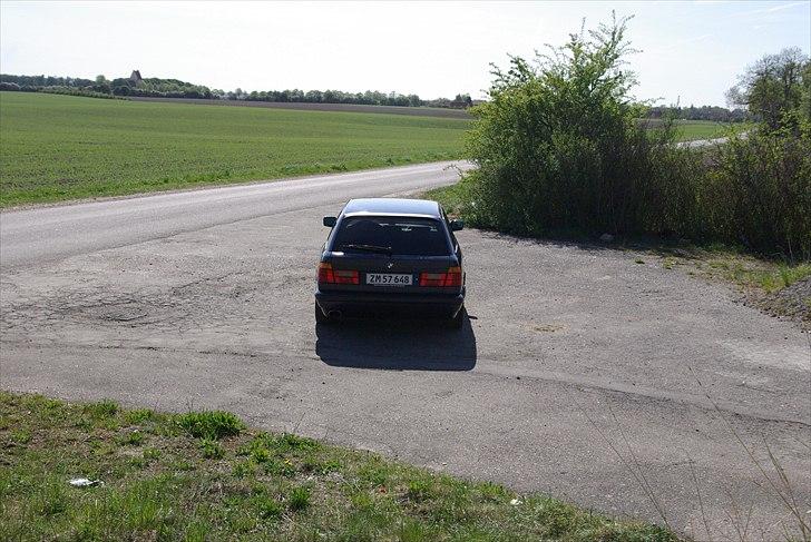BMW E34 525i touring solgt billede 6