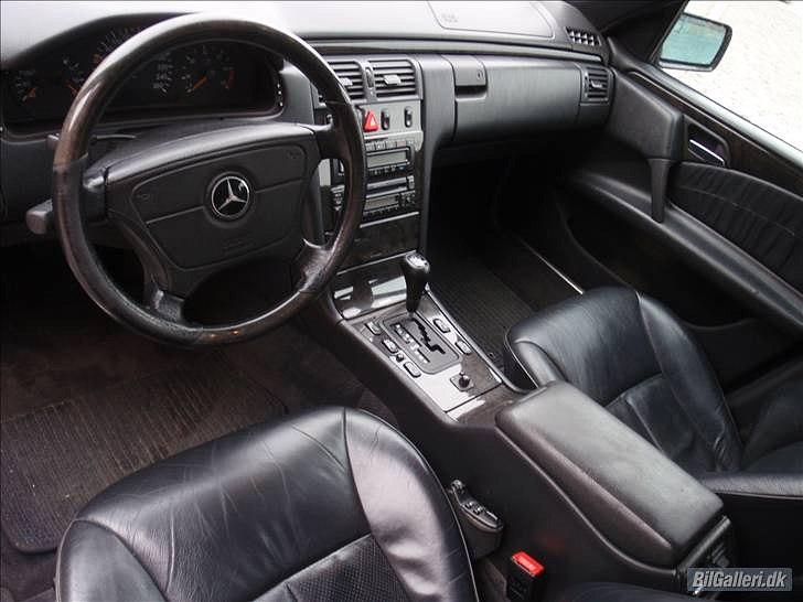 Mercedes Benz E300TD W210 avantgarde billede 5