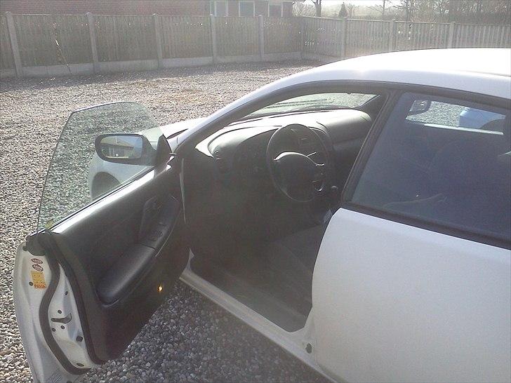 Mazda 323f BA billede 12