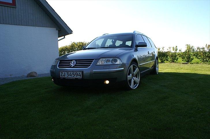 VW Passat 2,5 V6 4M Highline billede 3