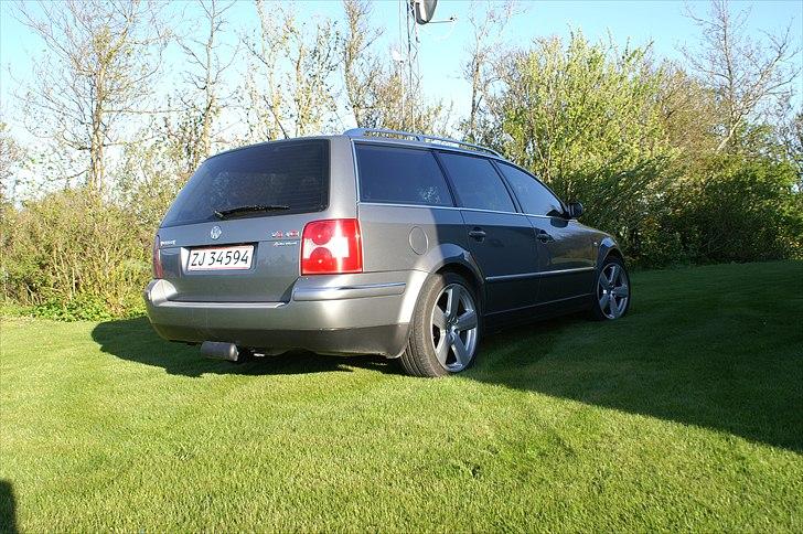 VW Passat 2,5 V6 4M Highline billede 5