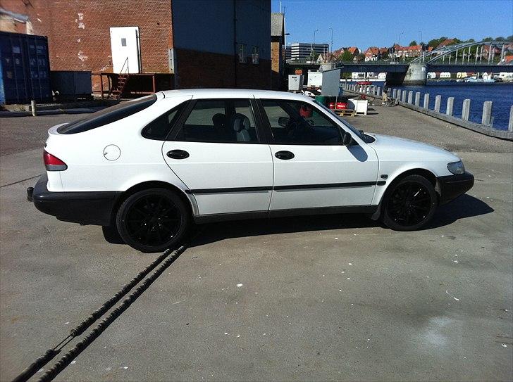 Saab 900 s solgt billede 2