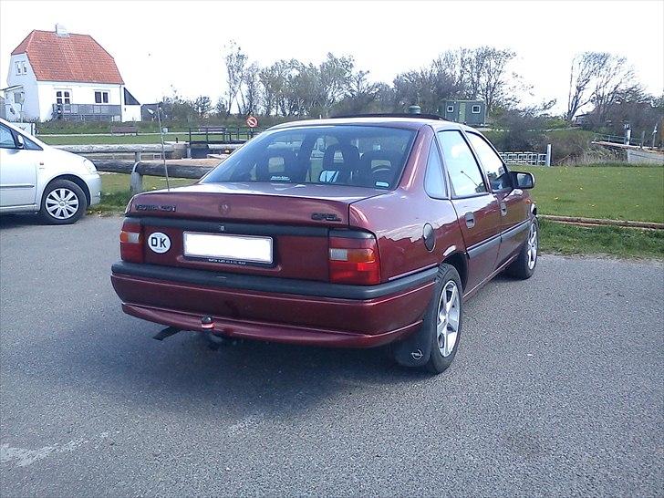 Opel Vectra A 2,0i>Solgt< billede 5