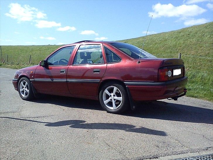 Opel Vectra A 2,0i>Solgt< billede 15