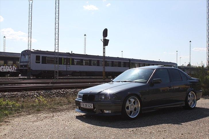 BMW e36 320i billede 3