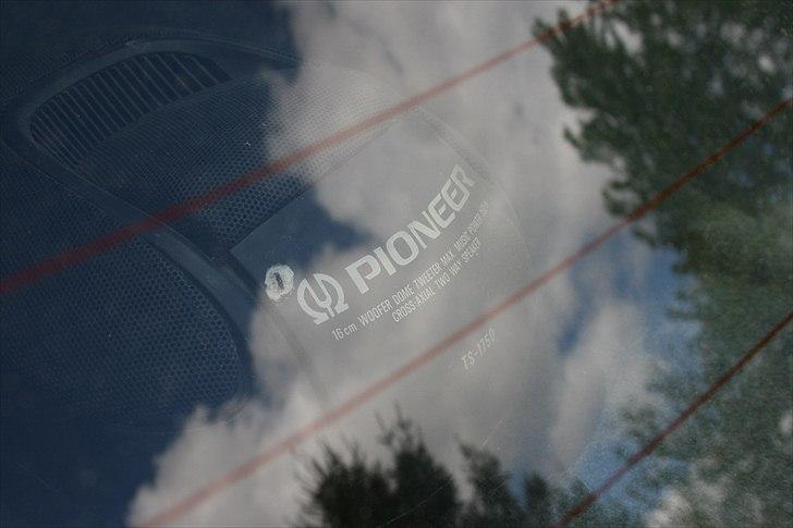 Peugeot 106 Style - Pioneer, kan vi godt lide (: Selvom de spiller af lort :D billede 15