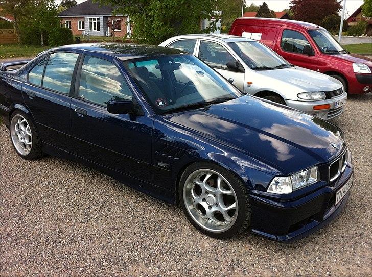 BMW E36 320I 24v **SOLGT** billede 7