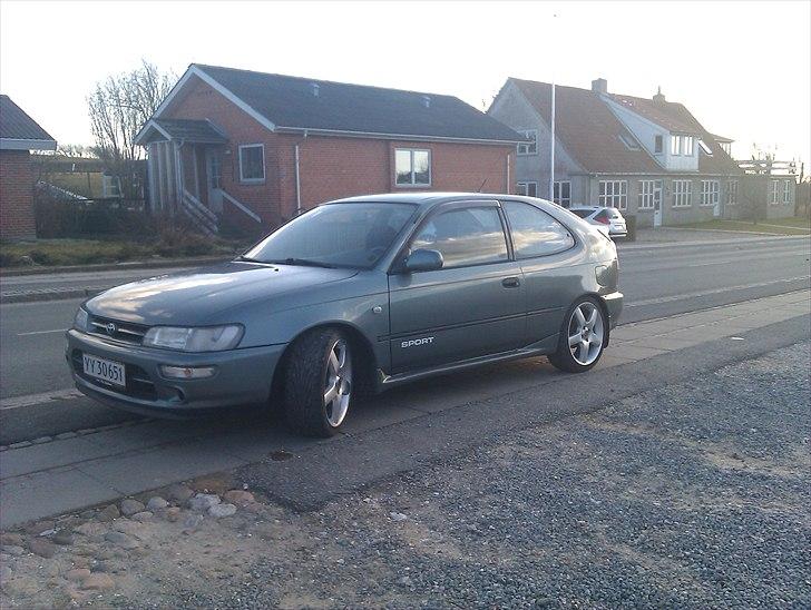 Toyota Corolla 1,6 GSI Sport billede 1