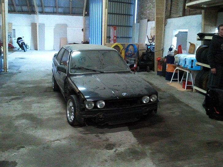 BMW E30 327i ETA Coupé billede 2