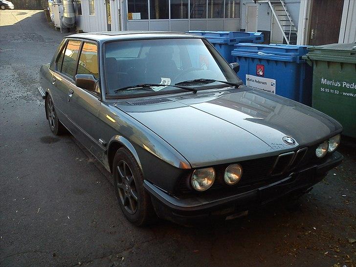 BMW e28 525 2.7 eta billede 1