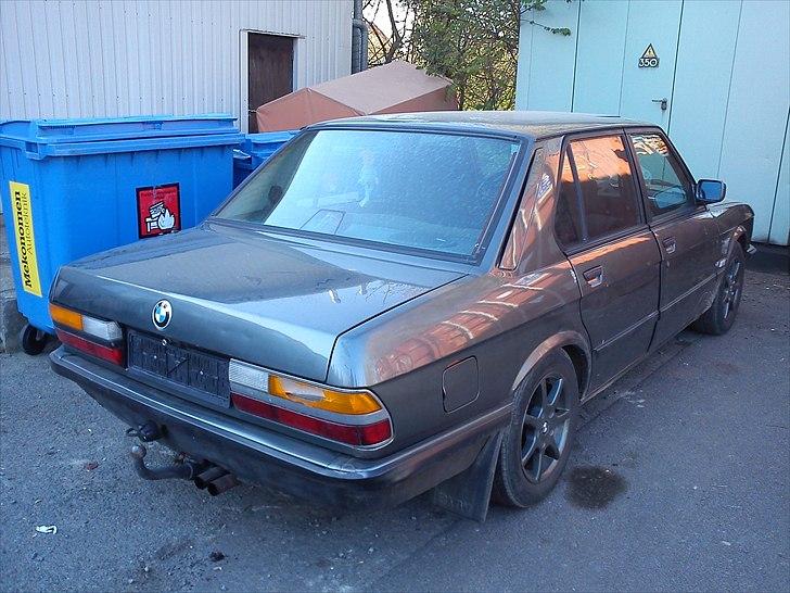 BMW e28 525 2.7 eta billede 3