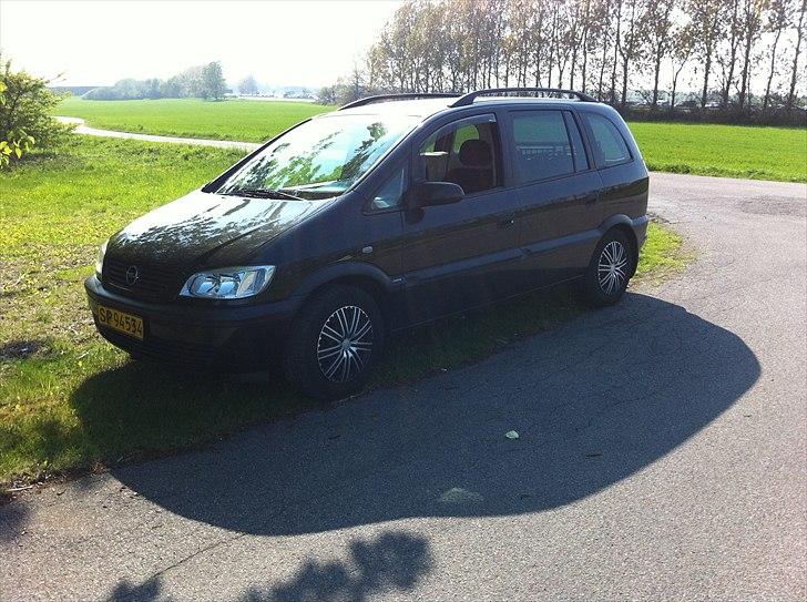 Opel Zafira 2,0 DTi flexivan billede 3