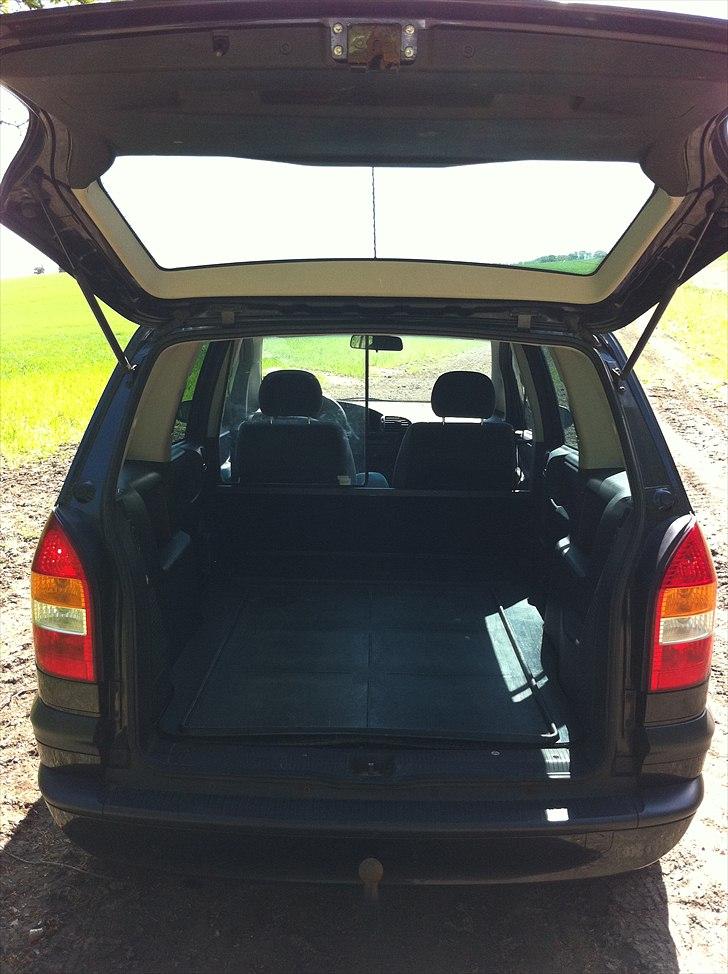 Opel Zafira 2,0 DTi flexivan - Maaaaasser af plads!! :) billede 13